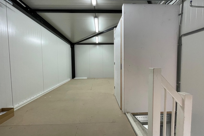 BedrijfsruimteaanZeilschip 3 07<br/> inHouten