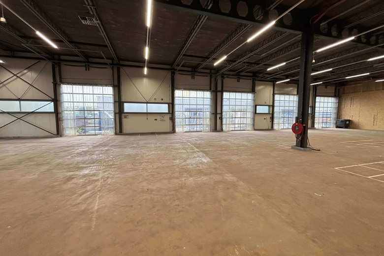 BedrijfsruimteaanOsloweg 79<br/> inGroningen