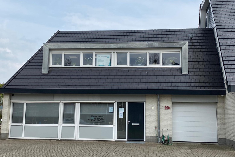KantoorruimteaanZwarteweg 28 b<br/> inLeusden KantoorruimteaanZwarteweg 28 b<br/> inLeusden
