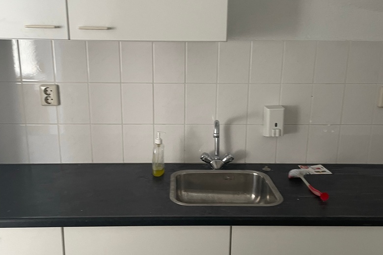 BedrijfsruimteaanWeerlaan 2<br/> inHillegom BedrijfsruimteaanWeerlaan 2<br/> inHillegom