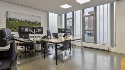 Bekijk foto 20 in  aan de  in 