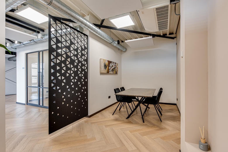BedrijfsruimteaanStrijkviertel 48 C<br/> inDe Meern BedrijfsruimteaanStrijkviertel 48 C<br/> inDe Meern