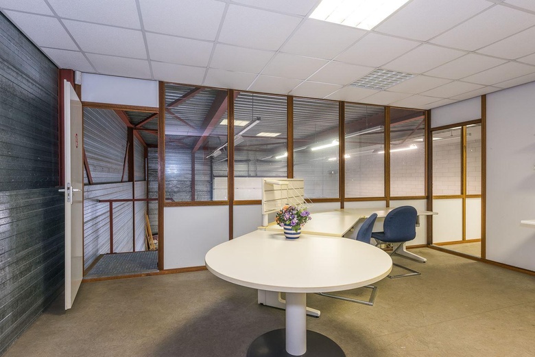 BedrijfsruimteaanZanddijk 10<br/> in's-Gravenzande