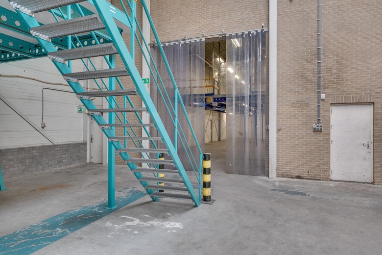 BedrijfsruimteaanDillenburgstraat 22<br/> inEindhoven BedrijfsruimteaanDillenburgstraat 22<br/> inEindhoven