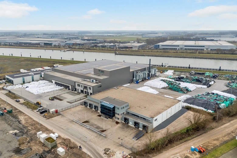 BedrijfsruimteaanPanovenweg 10<br/> inTiel