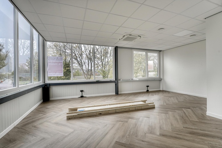 KantoorruimteaanFloris Versterlaan 60 B<br/> inLeiden