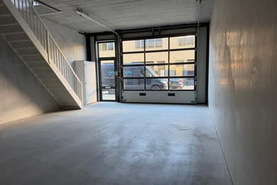 Bedrijfsruimte Tilburg - Laurent Janssensstraat 106 13 - Foto 2