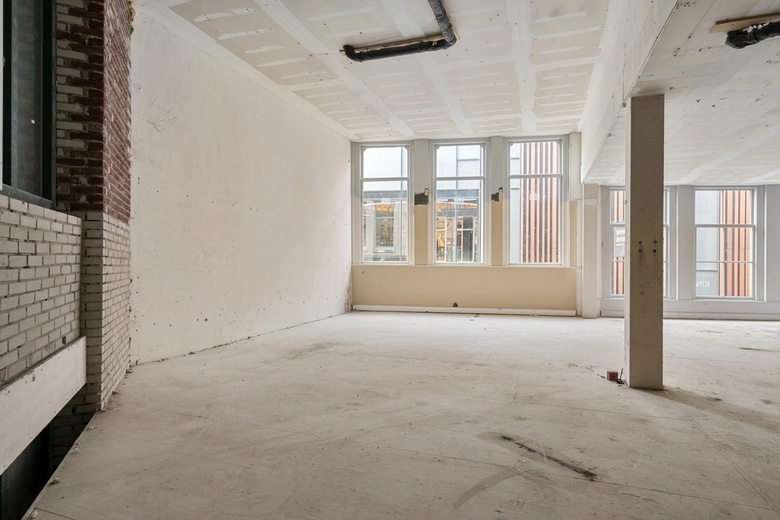 WinkelruimteaanRoggestraat 42<br/> inArnhem WinkelruimteaanRoggestraat 42<br/> inArnhem