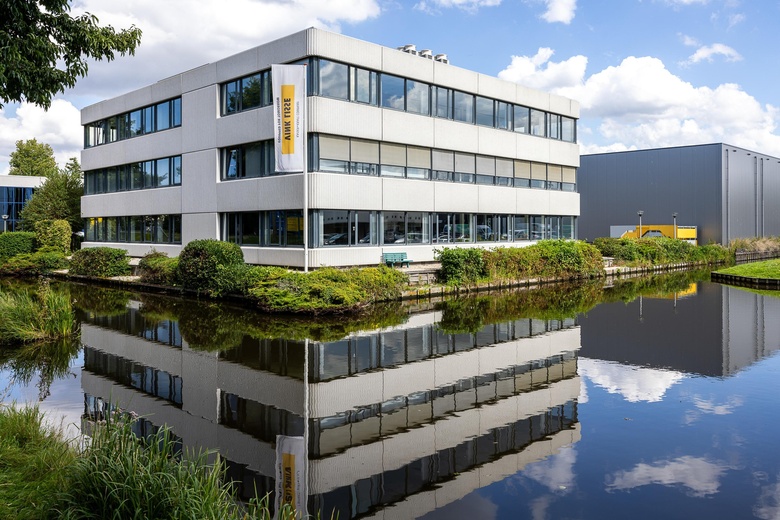 BedrijfsruimteaanVennestraat 11 B<br/> inLisse