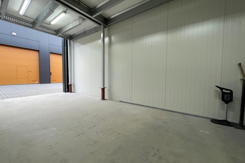 BedrijfsruimteaanZeilschip 3 07<br/> inHouten