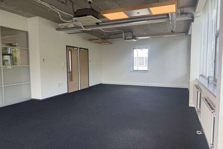 BedrijfsruimteaanNetwerkweg 31<br/> inAmsterdam