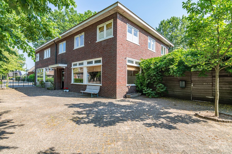 WinkelruimteaanButzelaarstraat 1<br/> inLuttenberg WinkelruimteaanButzelaarstraat 1<br/> inLuttenberg