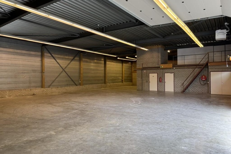 BedrijfsruimteaanHofdwarsweg 20<br/> inGeleen