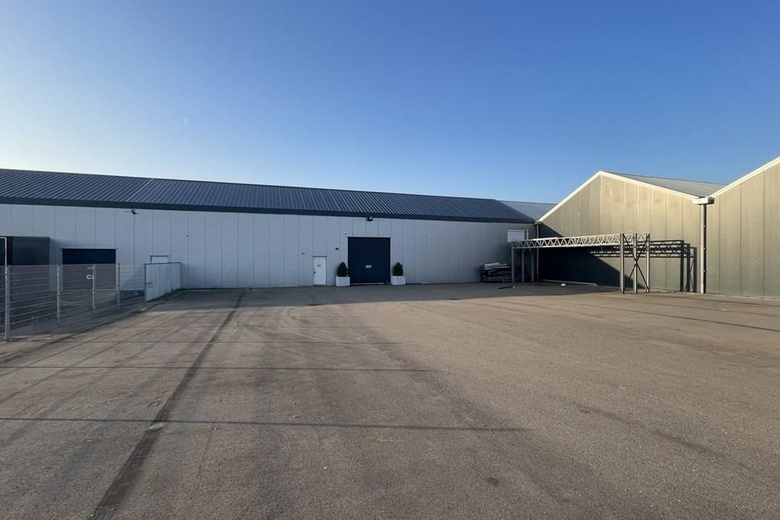 BedrijfsruimteaanPoelweg 40<br/> inDe Kwakel