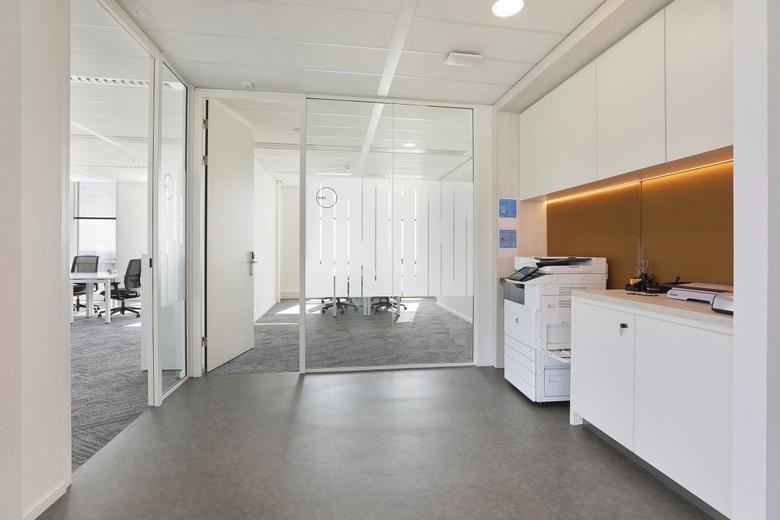 KantoorruimteaanMandelaplein 1<br/> inAlmere KantoorruimteaanMandelaplein 1<br/> inAlmere