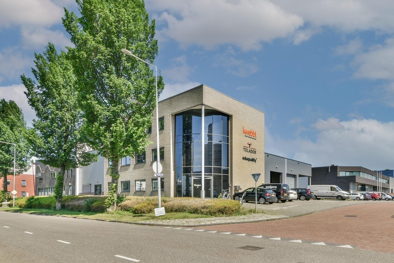 KantoorruimteaanModemstraat 1<br/> inAmsterdam KantoorruimteaanModemstraat 1<br/> inAmsterdam