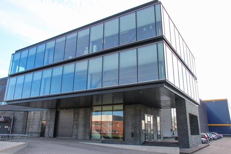 KantoorruimteaanDistributieweg 13<br/> inWaddinxveen