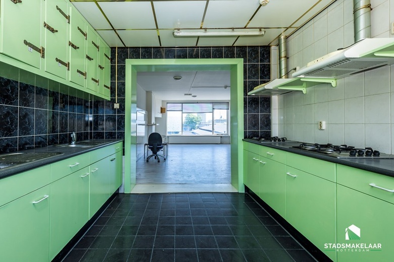 KantoorruimteaanNieuw-Mathenesserstraat 32 B<br/> inSchiedam KantoorruimteaanNieuw-Mathenesserstraat 32 B<br/> inSchiedam