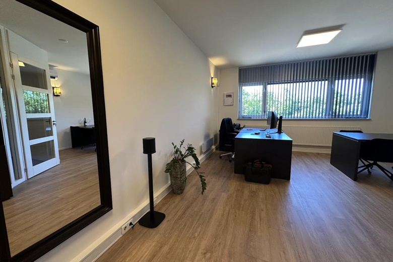 KantoorruimteaanRokkeveenseweg 34<br/> inZoetermeer