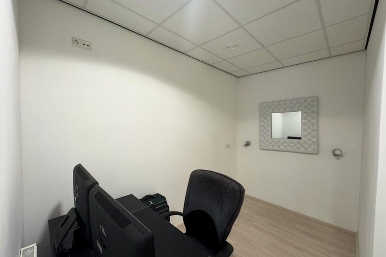 BedrijfsruimteaanBolderweg 48 H<br/> inAlmere BedrijfsruimteaanBolderweg 48 H<br/> inAlmere