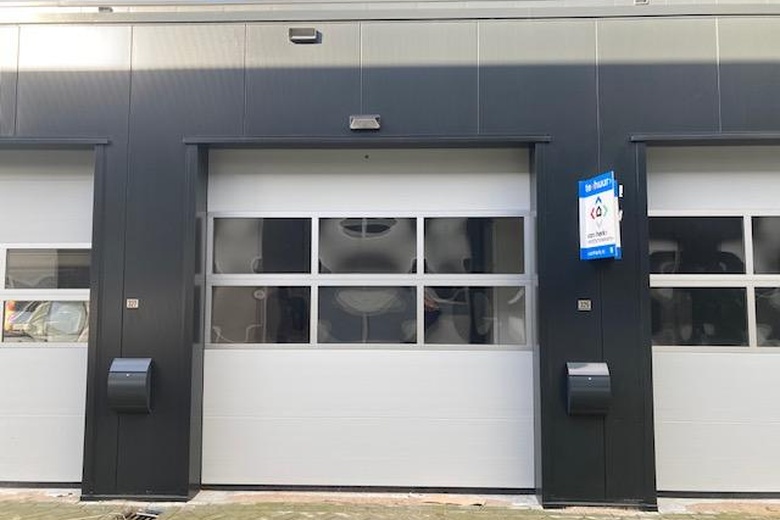 BedrijfsruimteaanNikkelweg 323<br/> inAlphen aan den Rijn