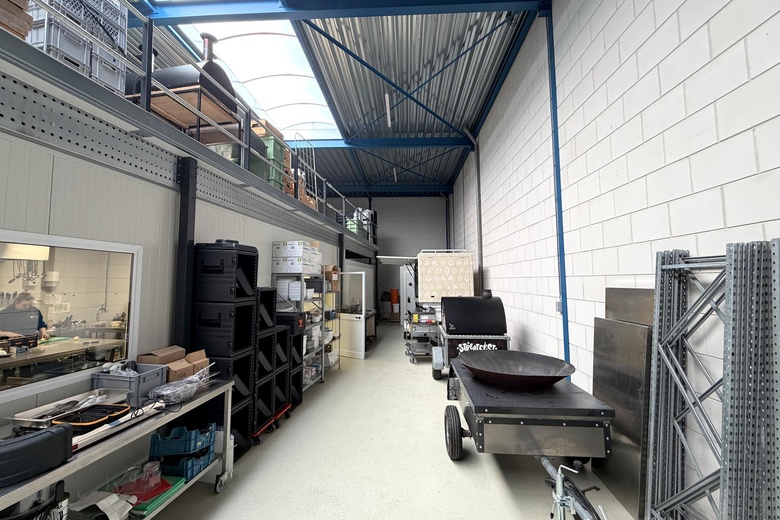 BedrijfsruimteaanVan Voordenpark 6 d<br/> inZaltbommel