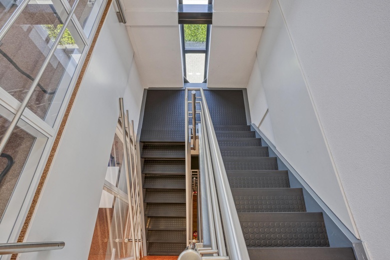 KantoorruimteaanSchutweg 15 a<br/> inWaalwijk KantoorruimteaanSchutweg 15 a<br/> inWaalwijk