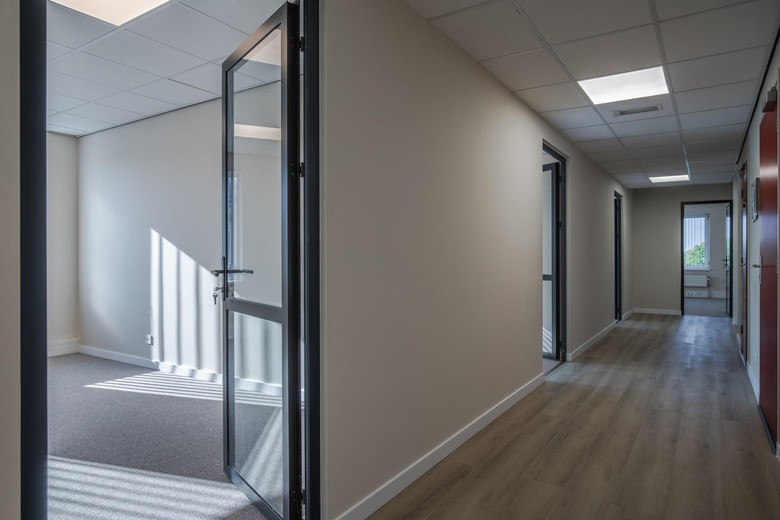 KantoorruimteaanMercurion 24<br/> inZevenaar KantoorruimteaanMercurion 24<br/> inZevenaar