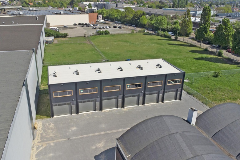 BedrijfsruimteaanSpoorlaan Noord 176<br/> inRoermond