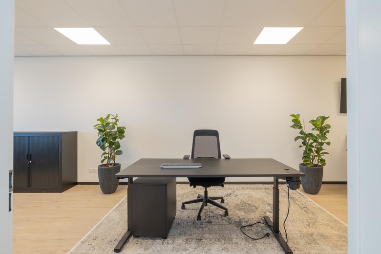 BedrijfsruimteaanWasbeekerlaan 44<br/> inSassenheim