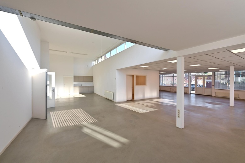 BedrijfsruimteaanOosterengweg 44<br/> inHilversum BedrijfsruimteaanOosterengweg 44<br/> inHilversum