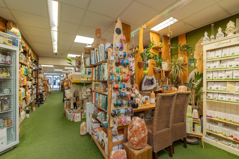 WinkelruimteaanHoofdstraat 206<br/> inSassenheim