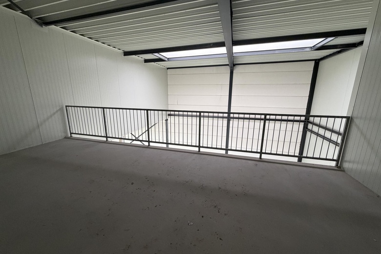 BedrijfsruimteaanWeerenweg 26 U 18<br/> inZwanenburg