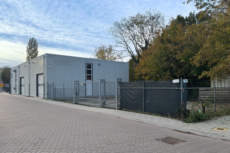 BedrijfsruimteaanNijverheidslaan 1<br/> inWeesp