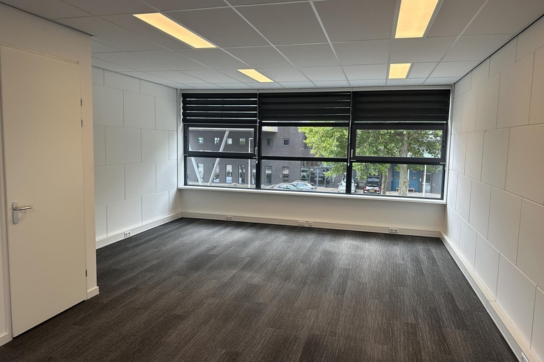 KantoorruimteaanA. van Leeuwenhoekweg 38 A 6<br/> inAlphen aan den Rijn