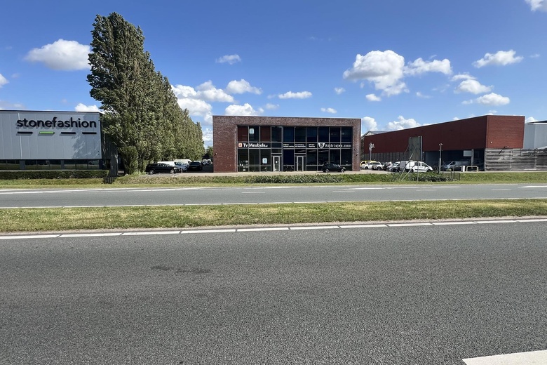 BedrijfsruimteaanTokyostraat 17 S<br/> inLijnden