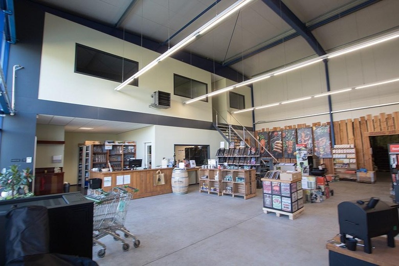 BedrijfsruimteaanPolenweg 24<br/> inTerneuzen BedrijfsruimteaanPolenweg 24<br/> inTerneuzen