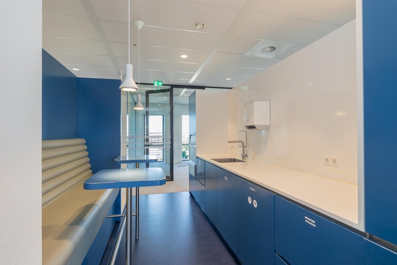 KantoorruimteaanVondellaan 47<br/> inLeiden KantoorruimteaanVondellaan 47<br/> inLeiden