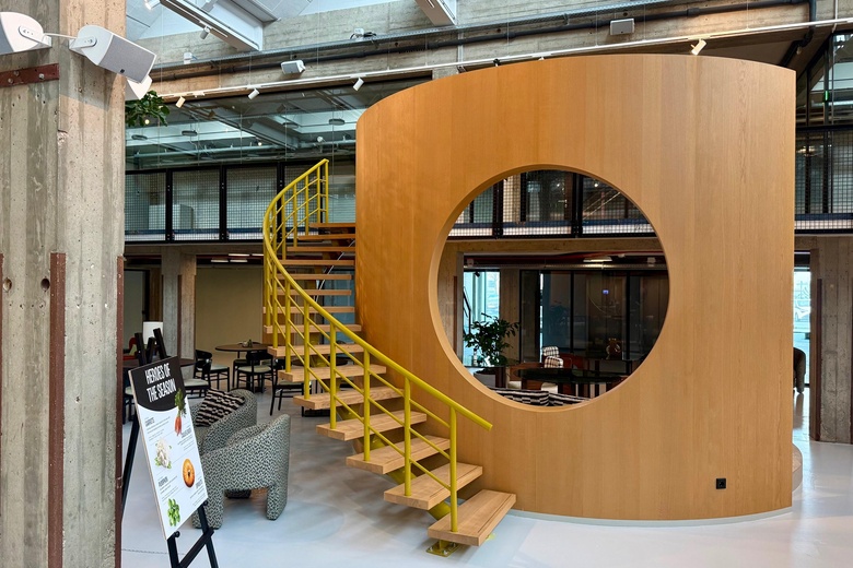 KantoorruimteaanSluisjesdijk 159<br/> inRotterdam