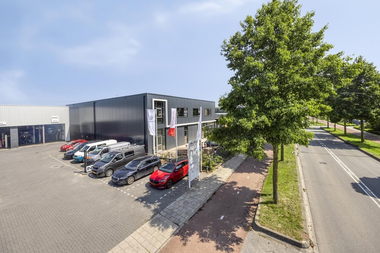 BedrijfsruimteaanLorentzstraat 37<br/> inHarderwijk BedrijfsruimteaanLorentzstraat 37<br/> inHarderwijk