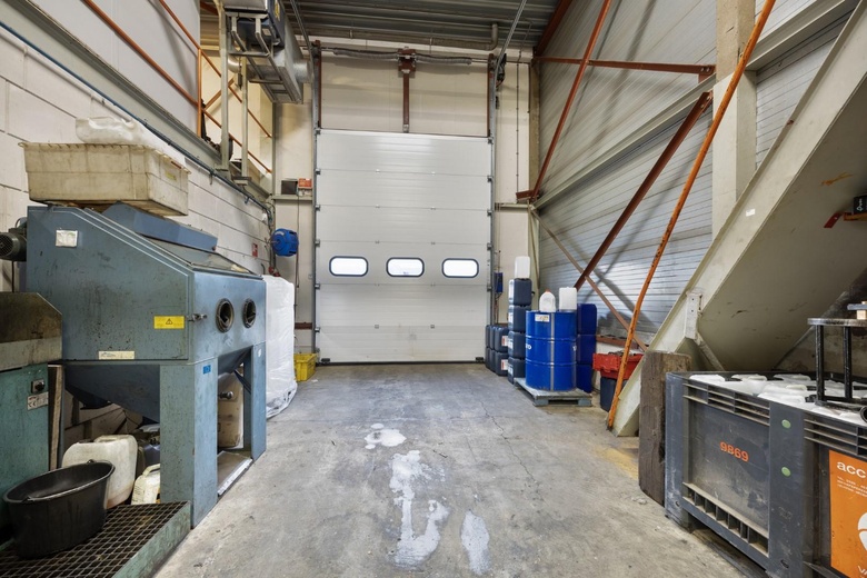 BedrijfsruimteaanIndustrieweg 20<br/> inSliedrecht BedrijfsruimteaanIndustrieweg 20<br/> inSliedrecht