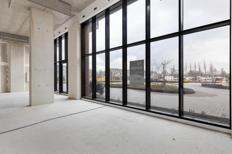 WinkelruimteaanMolenplein 155<br/> inZoeterwoude WinkelruimteaanMolenplein 155<br/> inZoeterwoude
