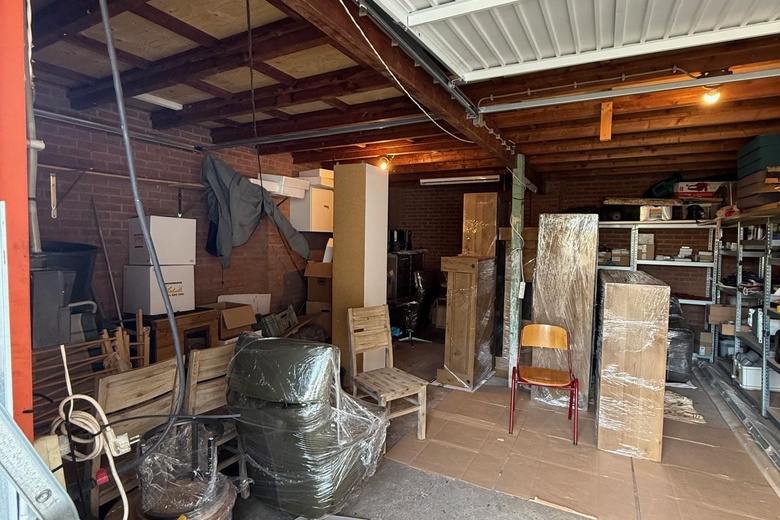 Bedrijfsruimteaan's-Gravenzandseweg 109<br/> inNaaldwijk