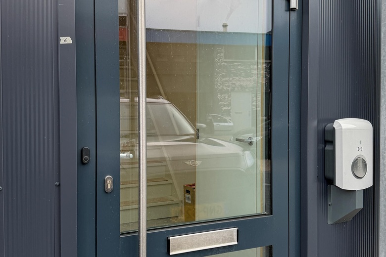 BedrijfsruimteaanEemmeerlaan 2 F<br/> inWeesp