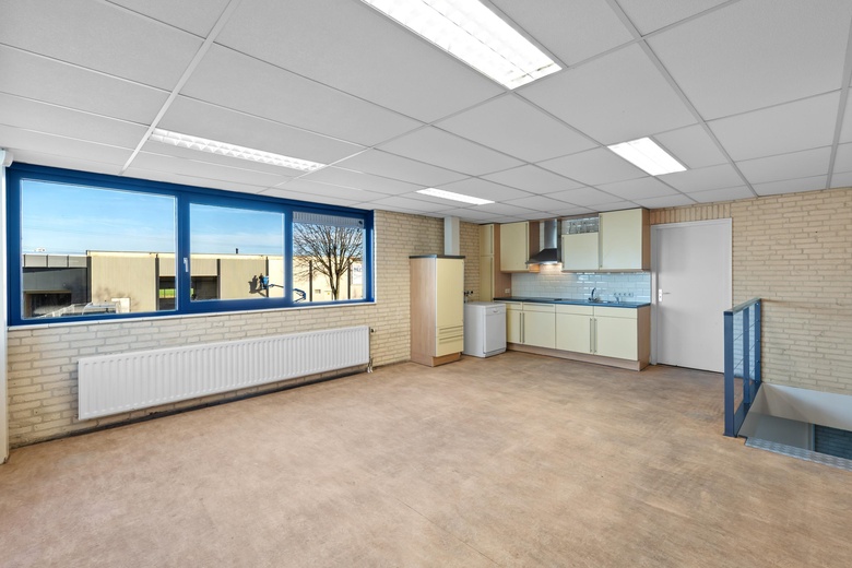 BedrijfsruimteaanHogerwerf 15<br/> inRoosendaal