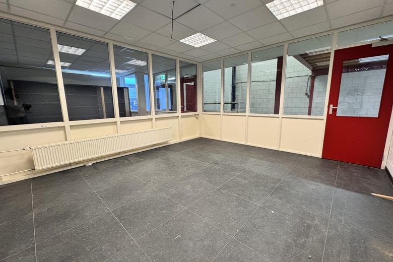 BedrijfsruimteaanDieselweg 36<br/> inBunschoten