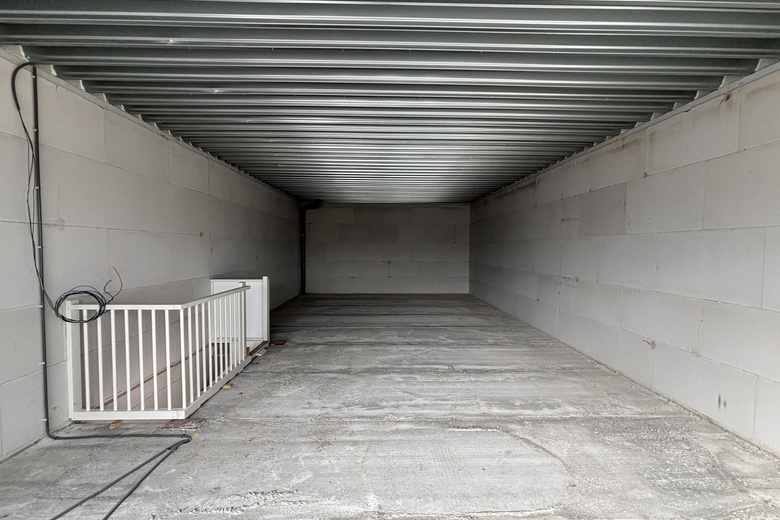 BedrijfsruimteaanRijksstraatweg 54 s<br/> inSassenheim