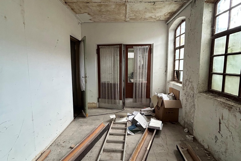 WinkelruimteaanStationsstraat 16<br/> inRijen