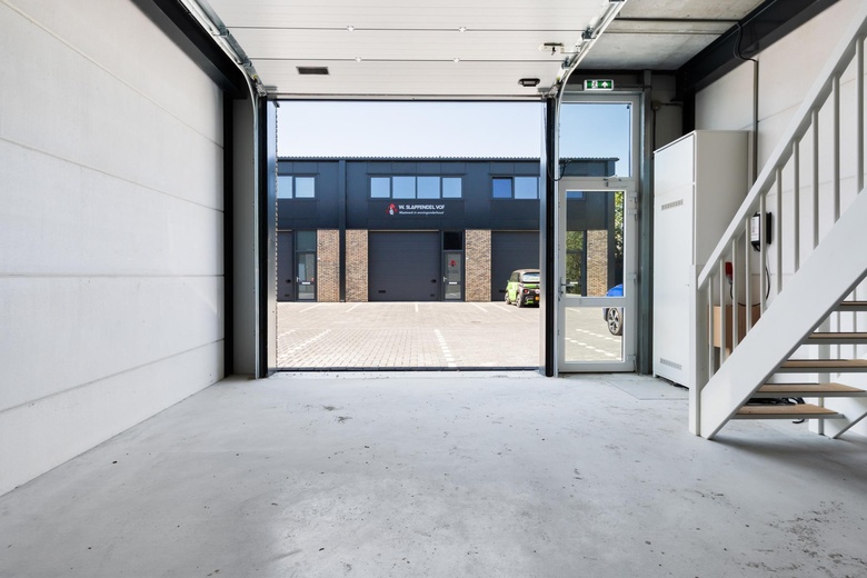 BedrijfsruimteaanDirk Verheulweg 2 B 8<br/> inWaddinxveen BedrijfsruimteaanDirk Verheulweg 2 B 8<br/> inWaddinxveen