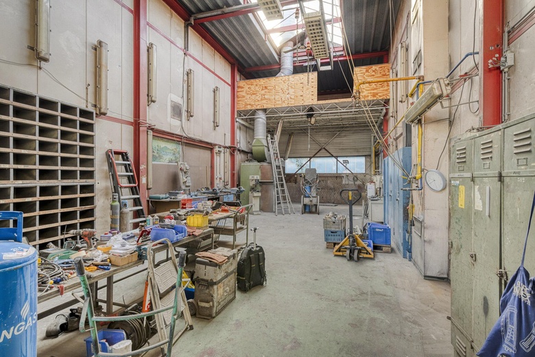 BedrijfsruimteaanIndustrieweg 2 E<br/> inMaassluis BedrijfsruimteaanIndustrieweg 2 E<br/> inMaassluis
